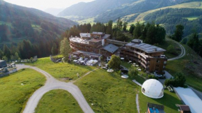 Отель Holzhotel Forsthofalm  Леоганг